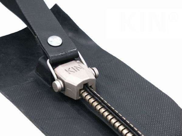 pochette étanche - KIN sealed zipper Co. Ltd
